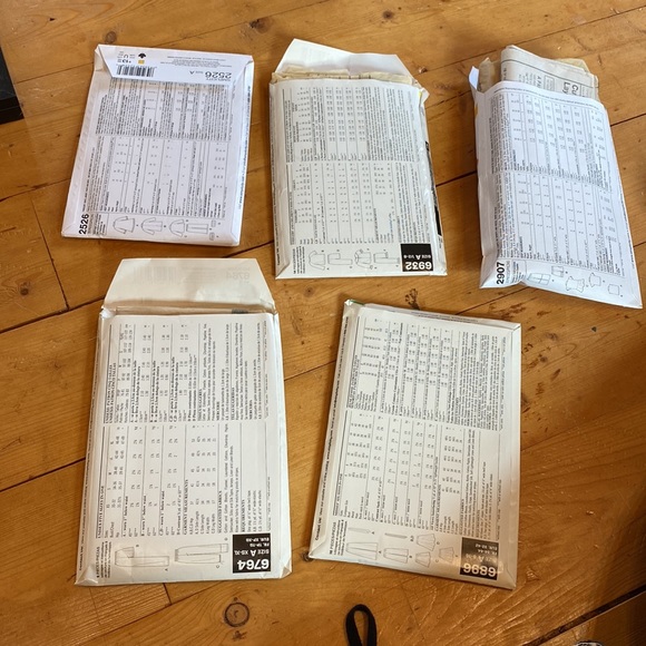 Sewing patterns bundle - Picture 2 of 2